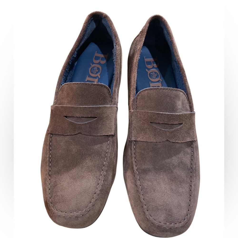 Brand new never worn Born men’s loafers